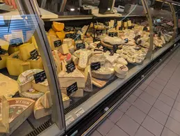 biocoop-label-vie-hem_fromage-a-la-coupe_ouverture.webp